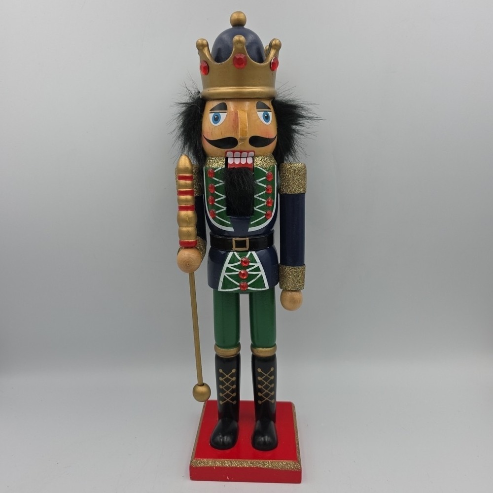 Clever Creations American Red Soldier 14 Inch Traditional Wooden Nutcracker
